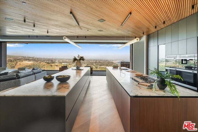 Photo - 766 Paseo Miramar