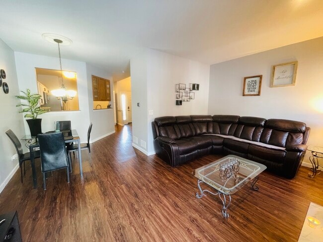 Photo - 1385 Redbridge Ct
