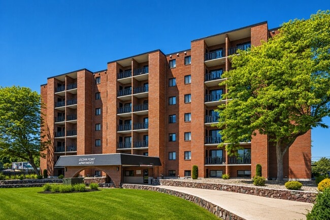 Photo - Ocean Point Apartments