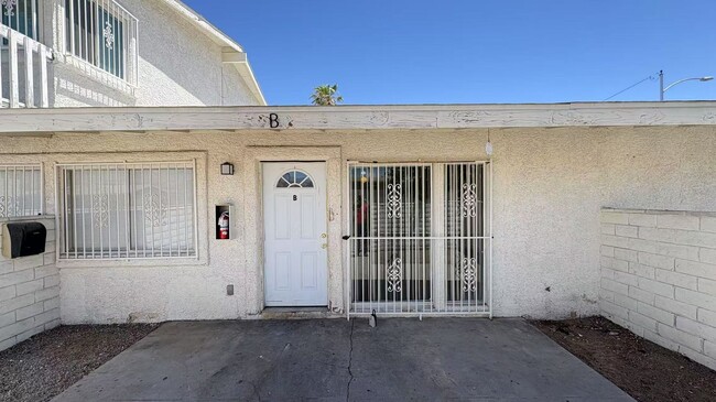 Building Photo - 6452 Casada Way Rental