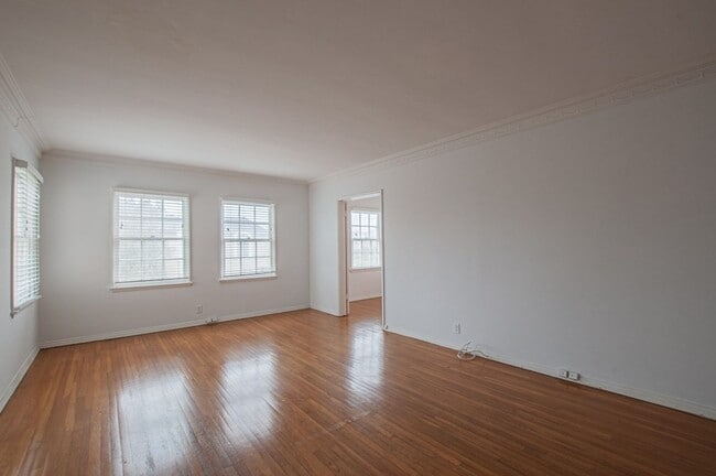 Photo - 1056 Carmona Ave Apartamento Unidad #1