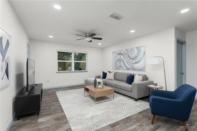 Photo - 21 Shasta Ave Unit 7