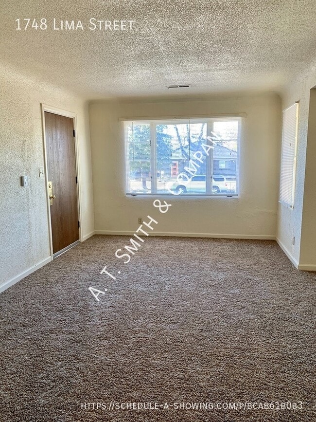 Photo - 1748 Lima St