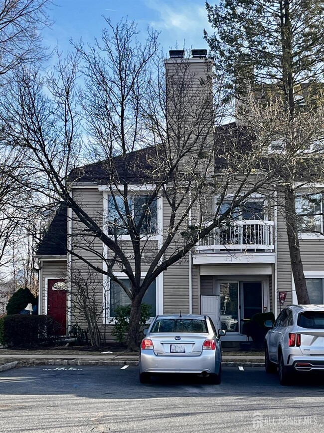 Photo - 46 Chatham Square Townhome