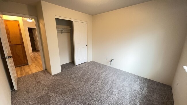 Photo - 3 Bedroom 2 Bath Duplex