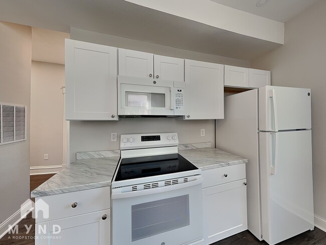 Photo - 3001 Agnes Ave Unidad B