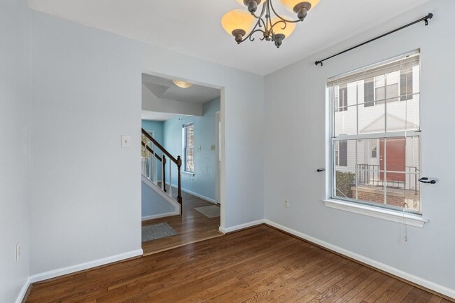 Photo - Beautifully maintained END UNIT townhouse in Robin meadows ready for your family to call home by ...