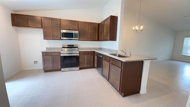 Photo - 4 Llobell Pl