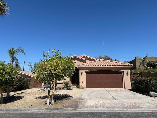 Building Photo - 53540 Avenida Rubio Rental