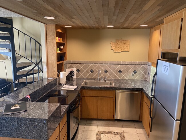 Photo - 100 Lake Chelan Shores Dr