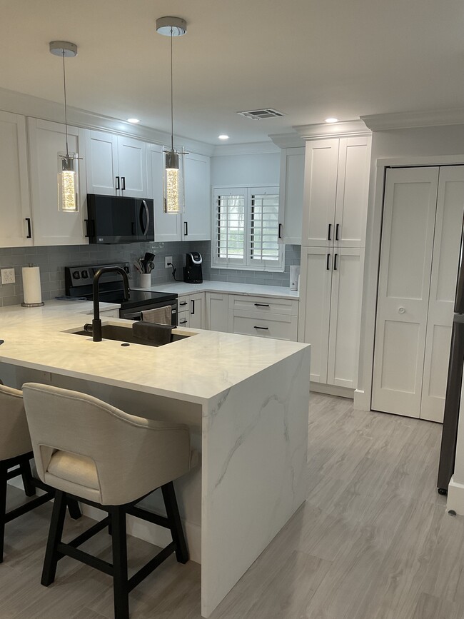 Building Photo - 29230 Bay Hollow Dr Unit 3283 Rental