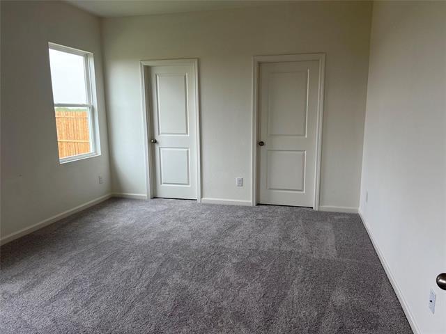 5925 Sahara Dr