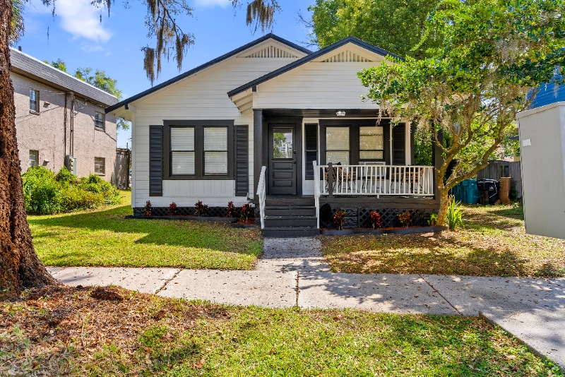 Photo - 412 Harwood St