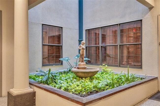 Photo - 760 Magazine St Unit 304