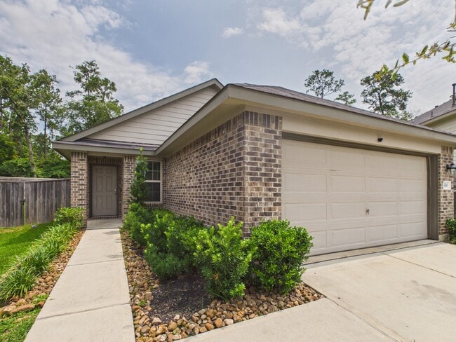Building Photo - 1300 Winding Willow Dr