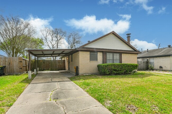 Photo - 4655 Orange Cir S House