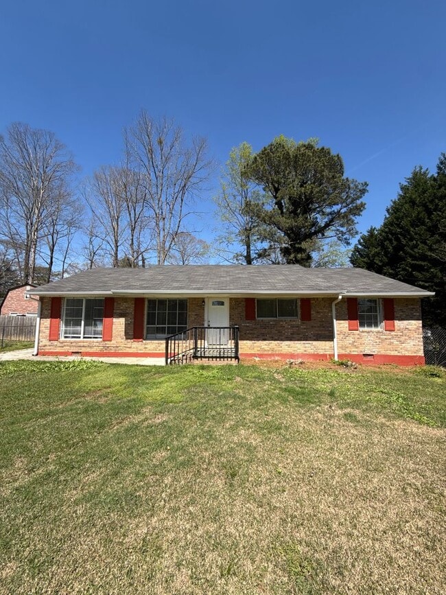 Building Photo - 3 Bed 2 Bath in Jonesboro!