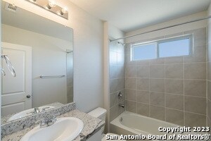 Photo - 15610 Vanilla Seed Vine House