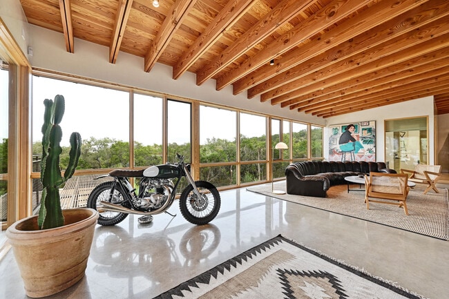 Photo - The Saint June