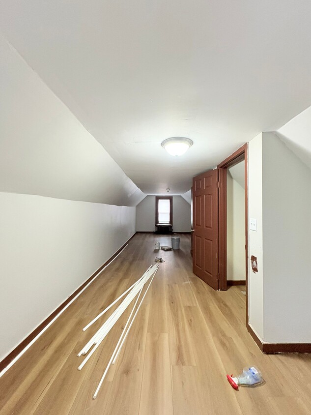 Photo - 228 Greenwich Ave (New Haven, CT)
