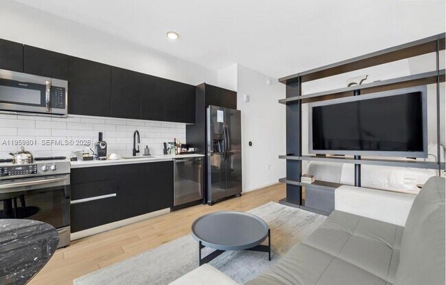 Photo - 398 NE 5th St Unidad 2602