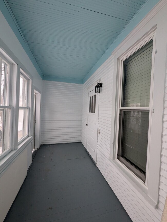 Photo - 311 W Main St