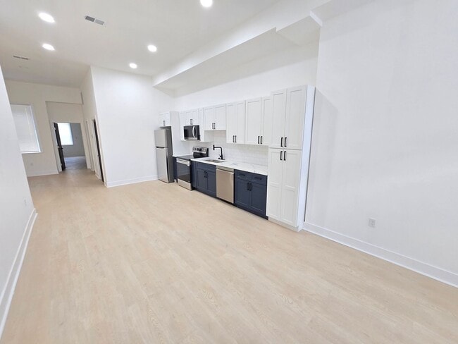 Photo - 1012 W Lanvale St Unit 1