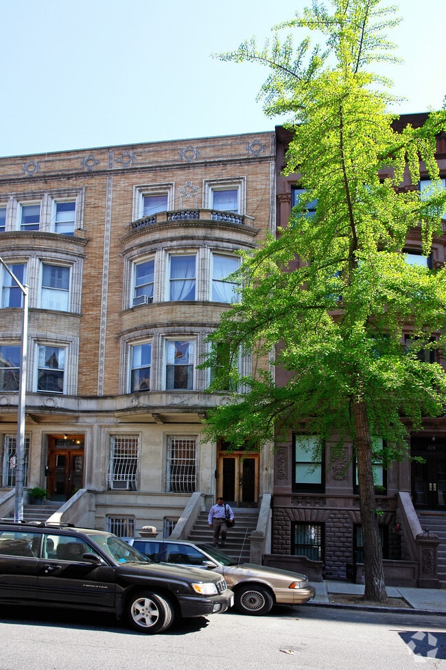 325 West 88th Street