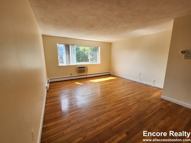 Photo - 51 Gardner St Unidad 3