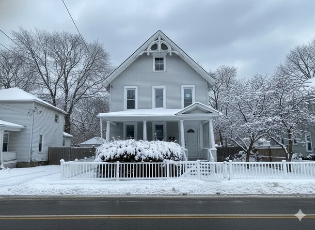 Building Photo - 4 Thorp St