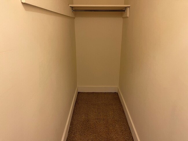 Photo - Alexander  37-39 Boone Unidad 39 Boone St.