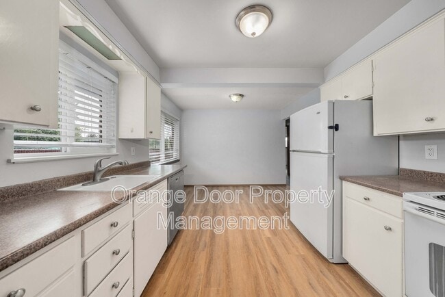 Photo - 712 127th St S Unit 1