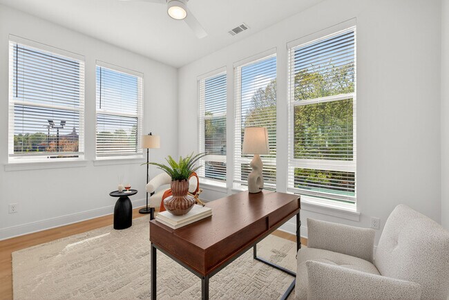 Ballantyne Townhomes at Elm