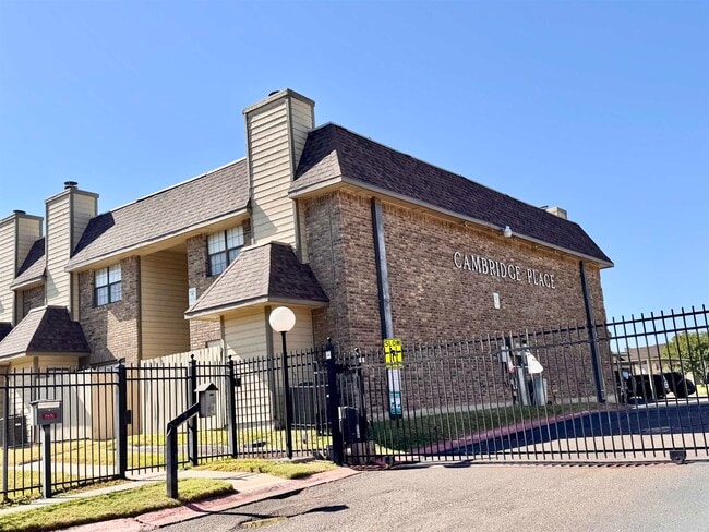 Photo - 200 Martingale Unit 120