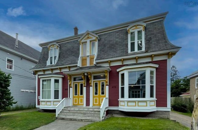 Building Photo - 470 Main St Unit 2