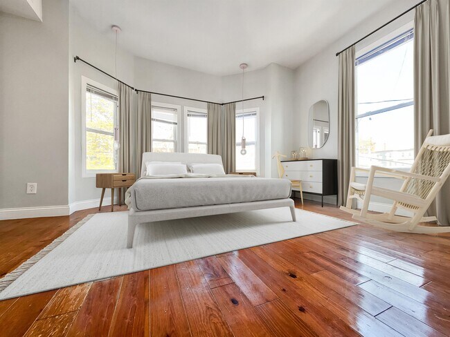 Building Photo - 28 Arcadia St Unit 3L
