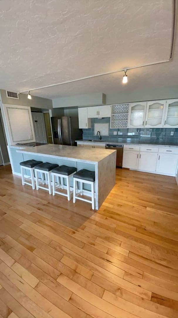 Photo - AVENUES Deluxe 1 bed 2 bath Condo Unit 303
