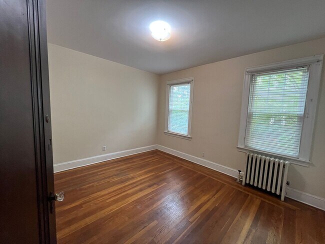 Photo - 27-29 Cottage Street Unit Apt #1F
