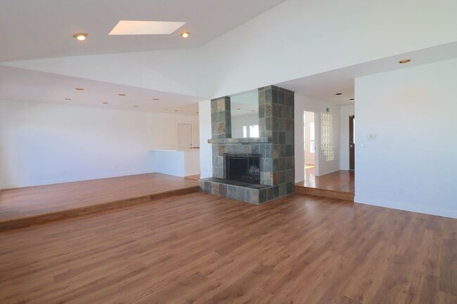 Photo - 3 bed/ 2 bath house in University city! Pool/ yard w 2 car garage! Remodeled kitchen and updated ...