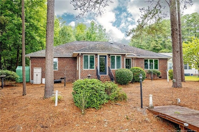 Photo - 789 Daphne Ln