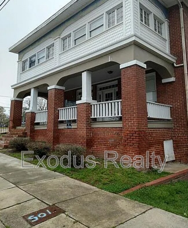 Building Photo - 105 Gordon St Unit Apt 03