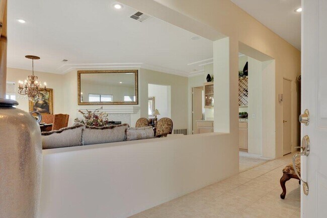 Photo - 147 Kavenish Dr