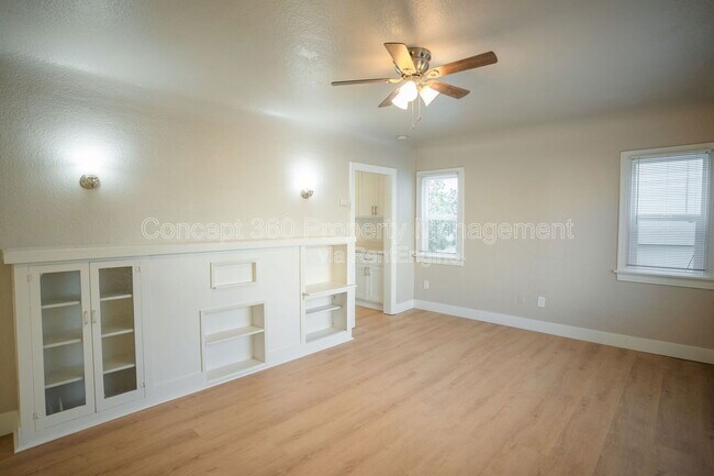 Building Photo - 1421 1/2 Obispo Ave