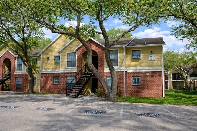 Photo - 8627 Fancy Finch Dr Unidad 102