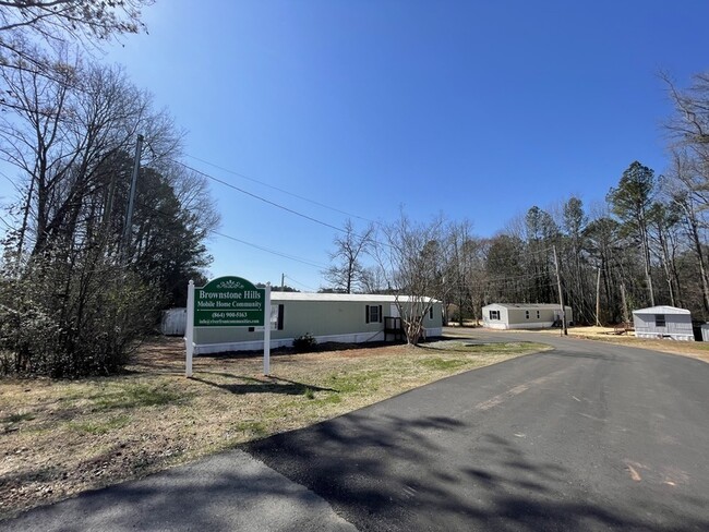 Photo - 308 Brownstone Dr House