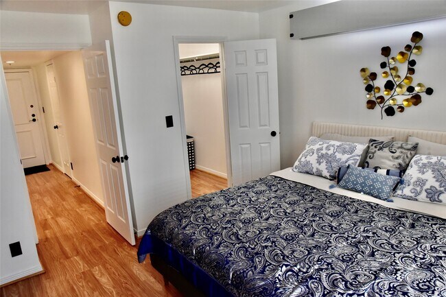 3525 Sage Rd Unit 701