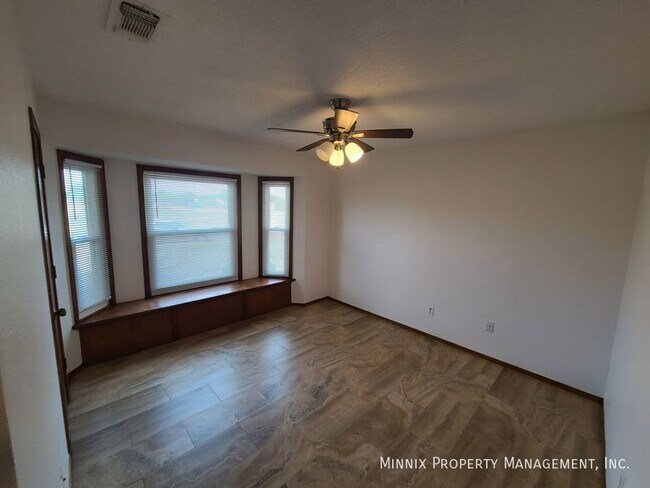 Photo - 4005 St Andrews Dr