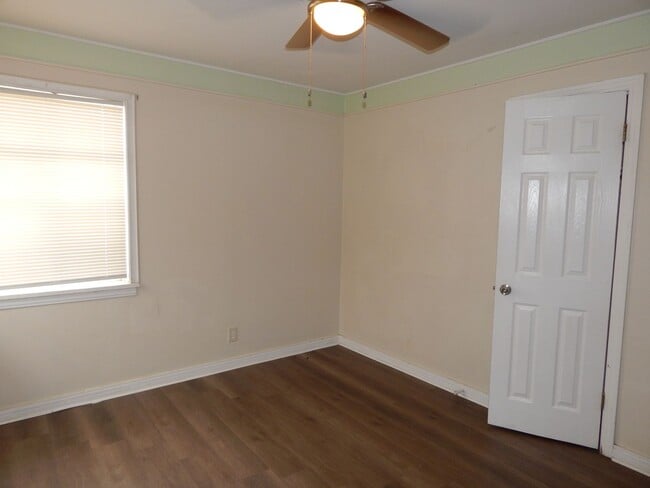 Photo - 2306 SW 8th Ave Unidad 2306 SW 8th #A