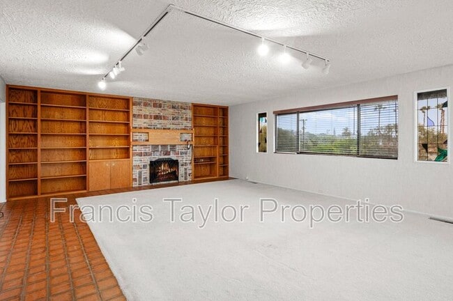 Photo - 2250 Vista Grande Dr