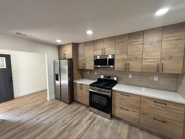 Photo - Minutes from Campus with Scenic Overlook Views! 6 Bed!